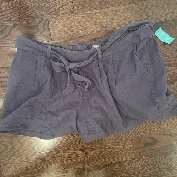 Maurices Tie Waist Shorts - Size XXL - NEW WITH TAGS - Picture 2 of 7